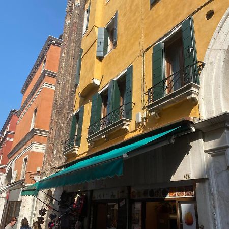 Antique Historical Apartment Venezia Eksteriør bilde