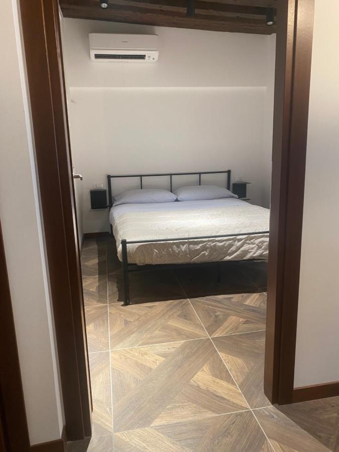 Antique Historical Apartment Venezia Eksteriør bilde
