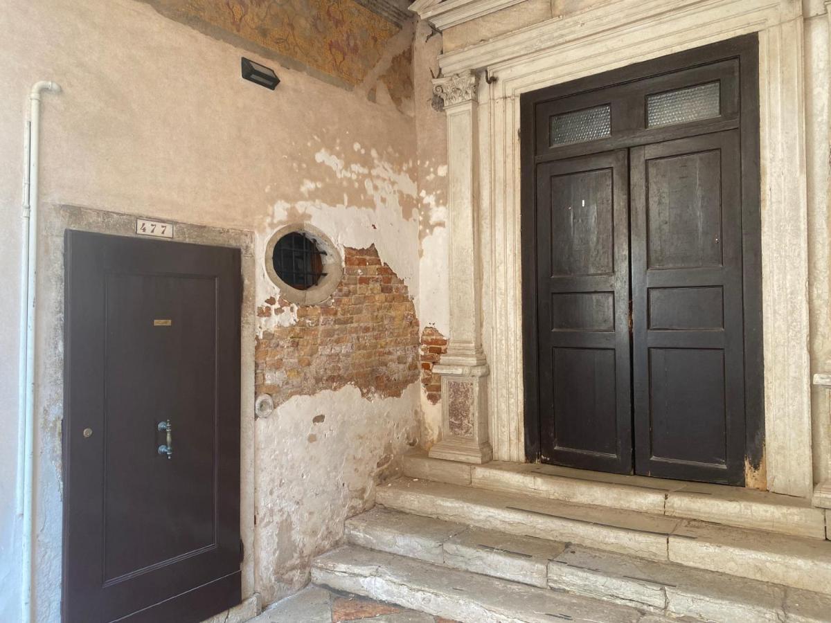 Antique Historical Apartment Venezia Eksteriør bilde